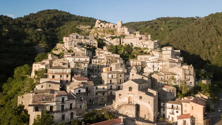 Alla scoperta del borgo di Cleto, tra mito e leggenda