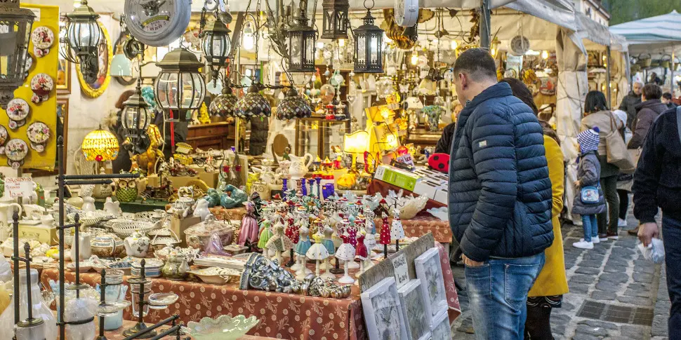 The best way to spend Father's Day in Calabria? Immerse yourself in the traditional Saint Joseph's Fair on Viale Mancini in Cosenza. Considered a popular ritual in its own right, the Saint Joseph's Fa(...)
